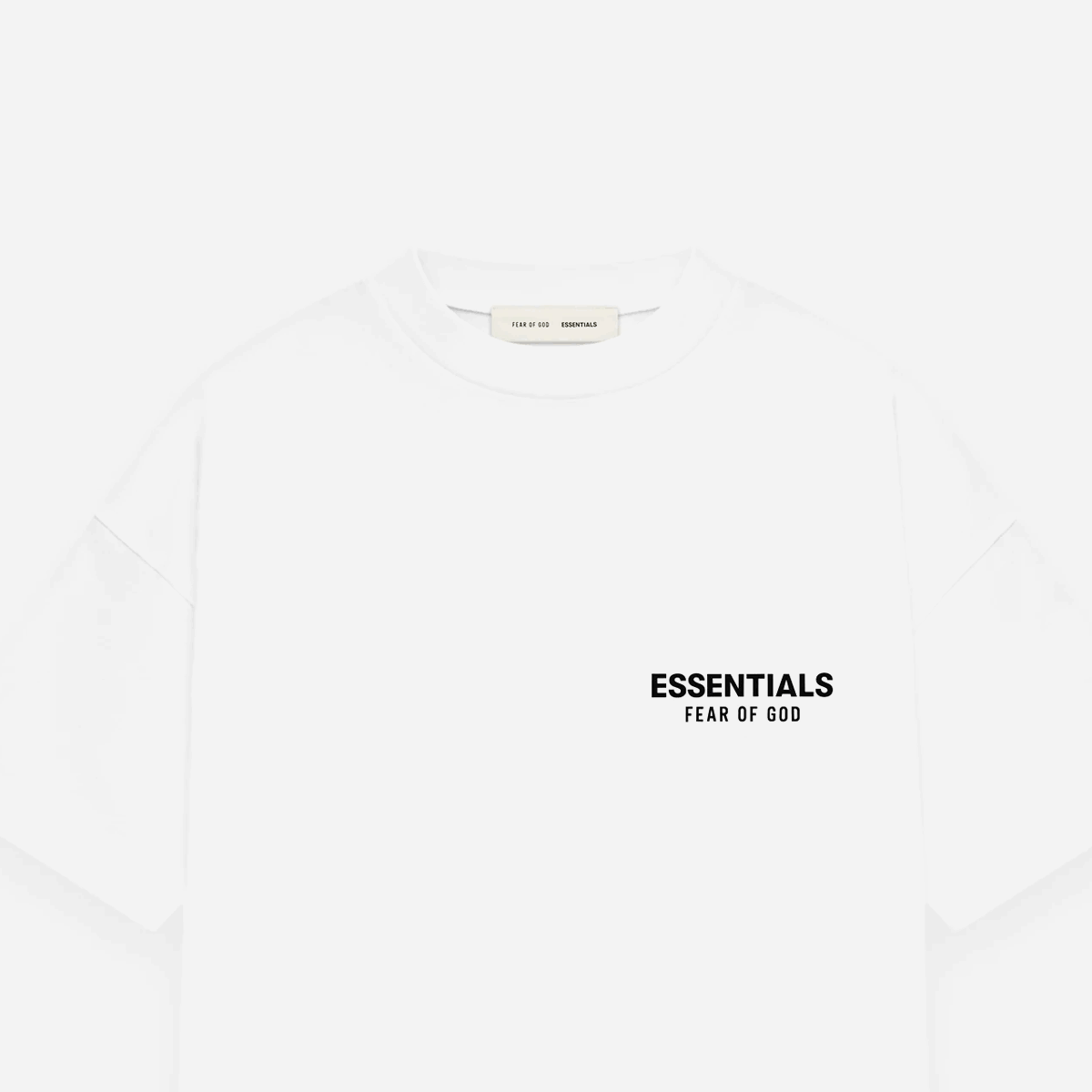 TSHIRT ESSENTIALS BLANCA SS25 LETRAS NEGRAS