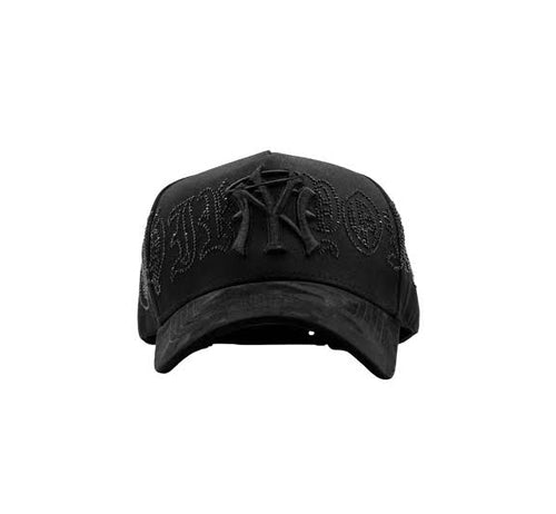 31 HATS “CRISTALS BLACK”